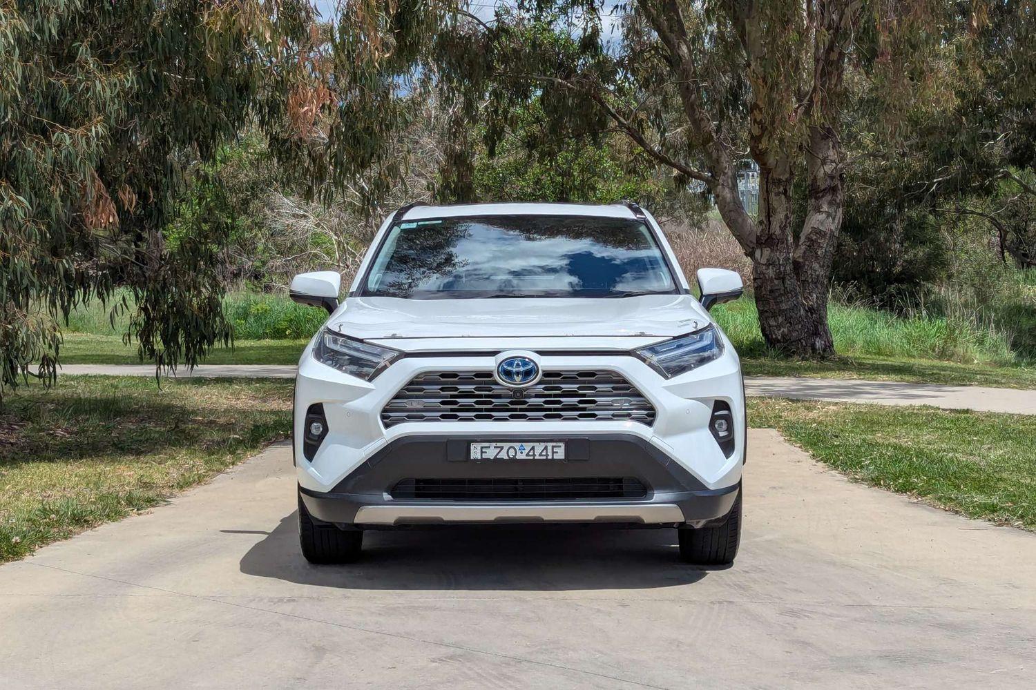 2023 Toyota RAV4 Cruiser-AWD in White