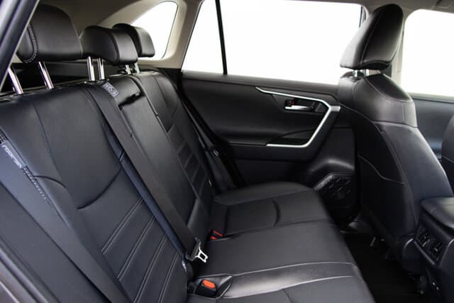 2023 Toyota RAV4 Cruiser-AWD in Silver