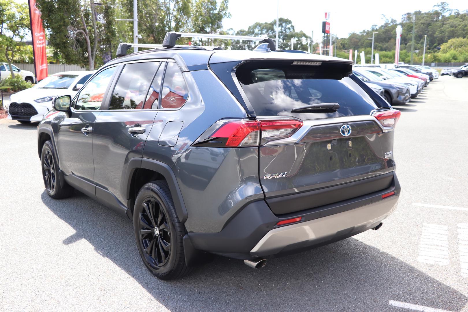2023 Toyota RAV4 Cruiser-AWD in Silver