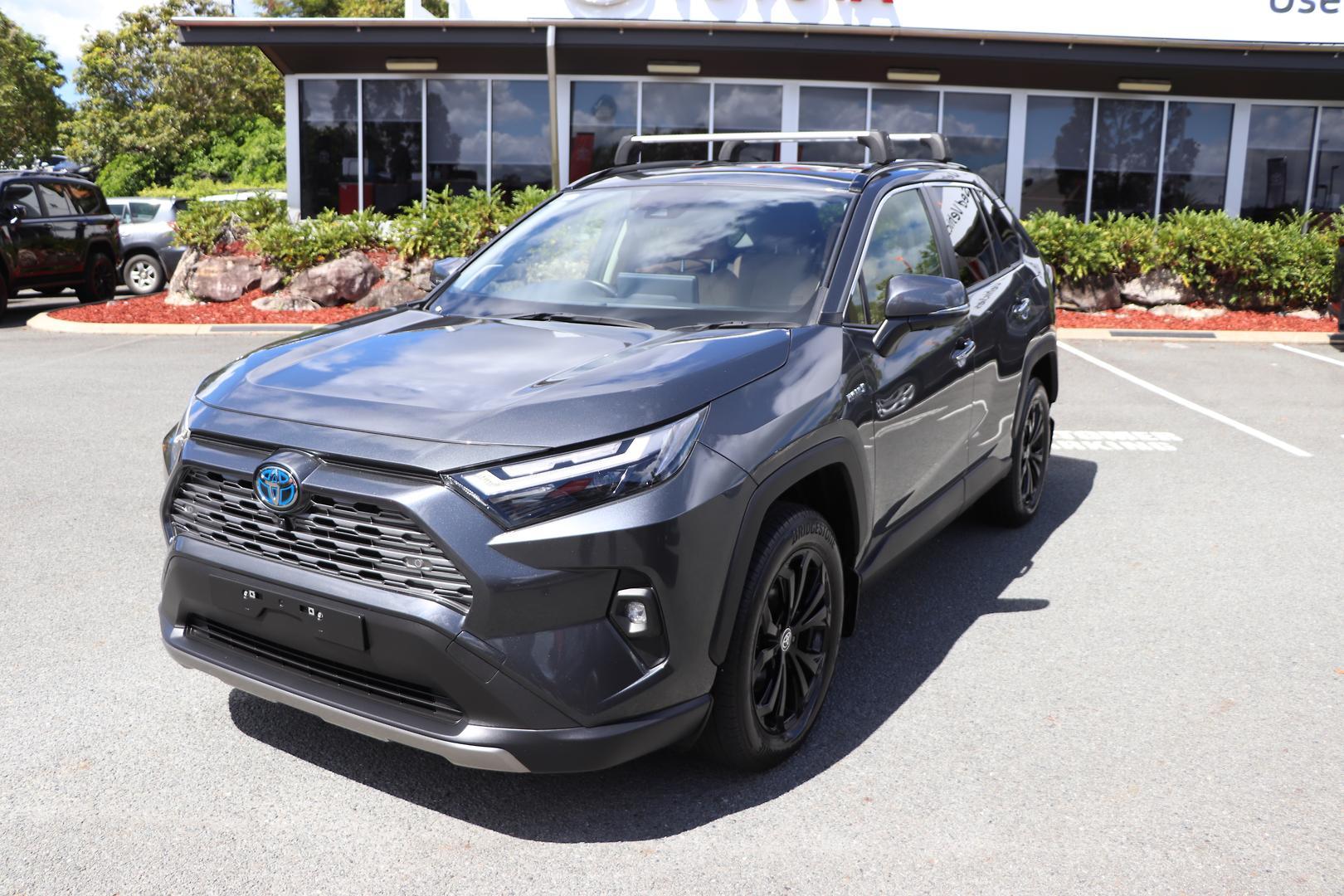 2023 Toyota RAV4 Cruiser-AWD in Silver