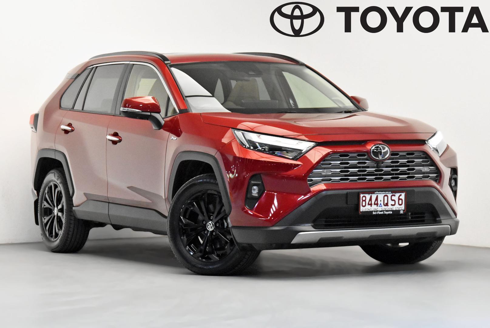 2025 Toyota RAV4 Cruiser-AWD in Red