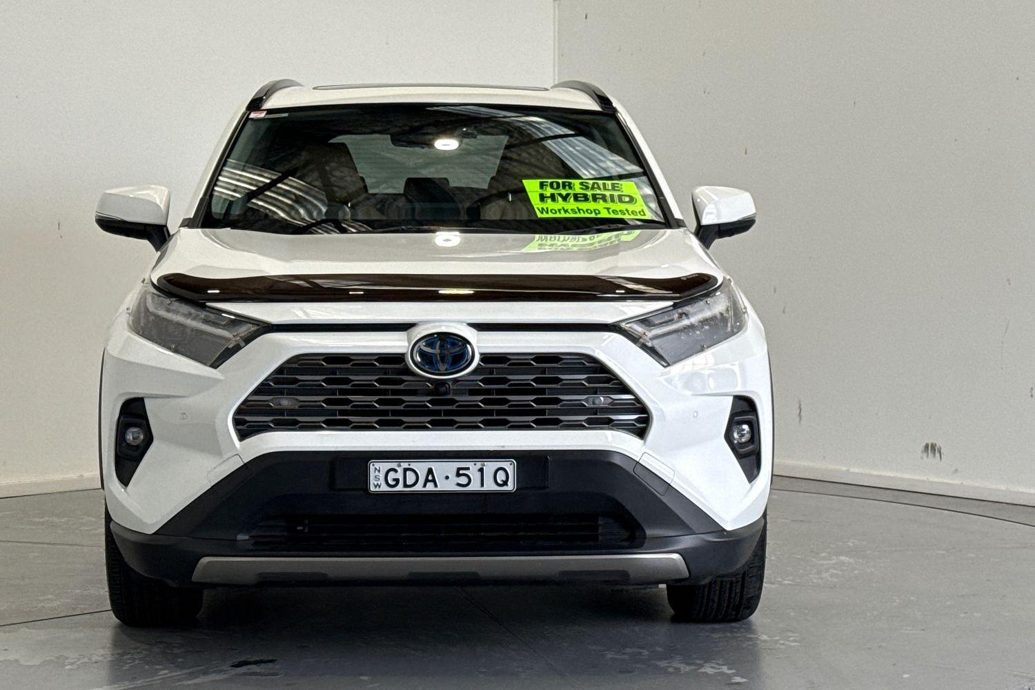 2021 Toyota RAV4 Cruiser-AWD in White