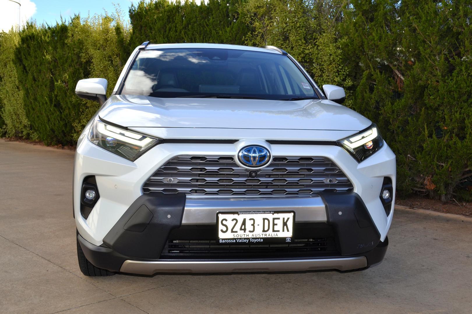 2023 Toyota RAV4 Cruiser-AWD in White