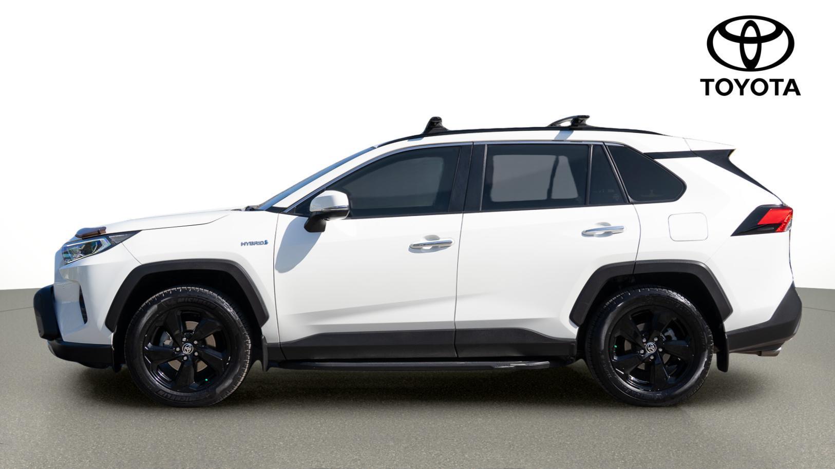 2020 Toyota RAV4 Cruiser-AWD in White