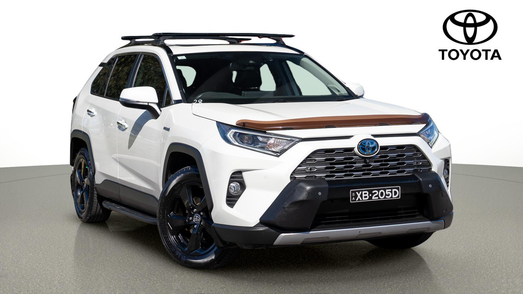 2020 Toyota RAV4 Cruiser-AWD in White
