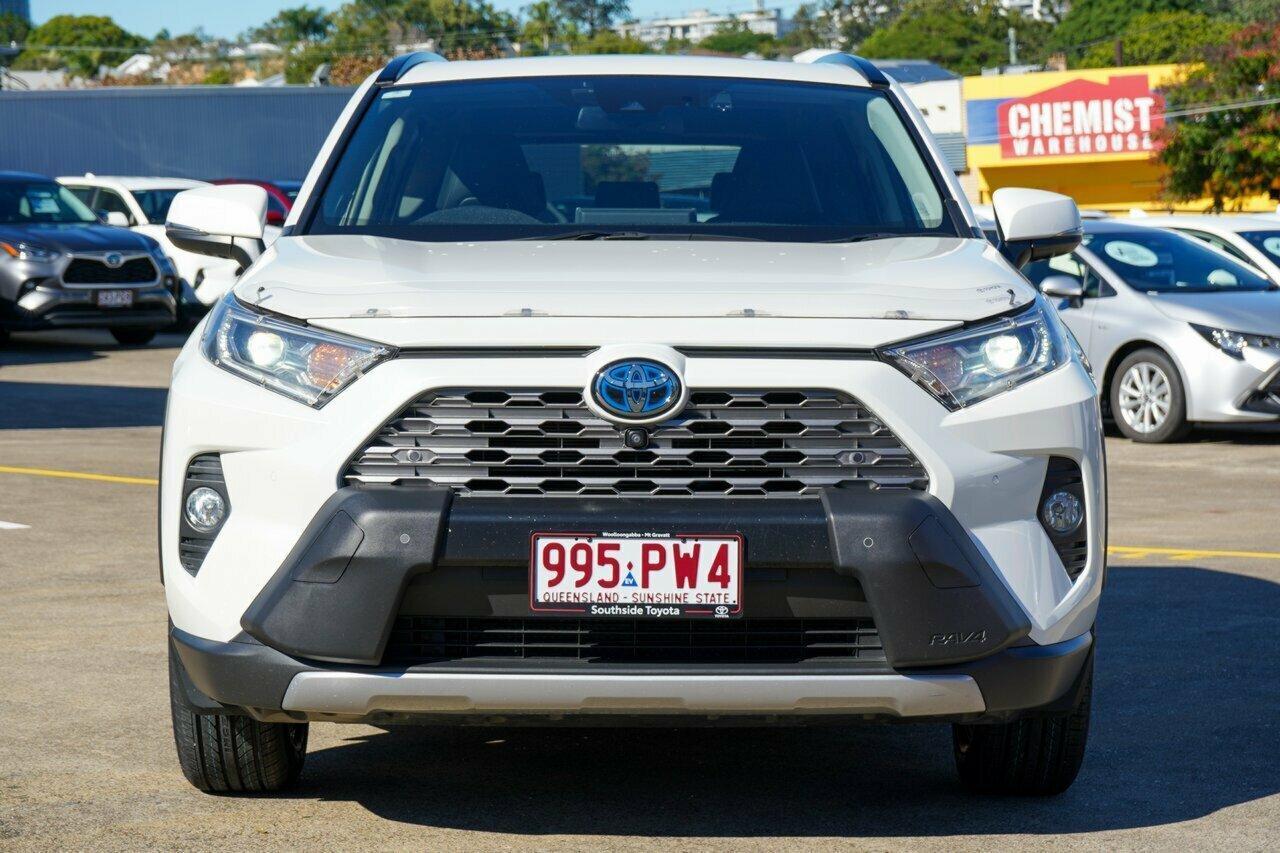 2020 Toyota RAV4 Cruiser in White