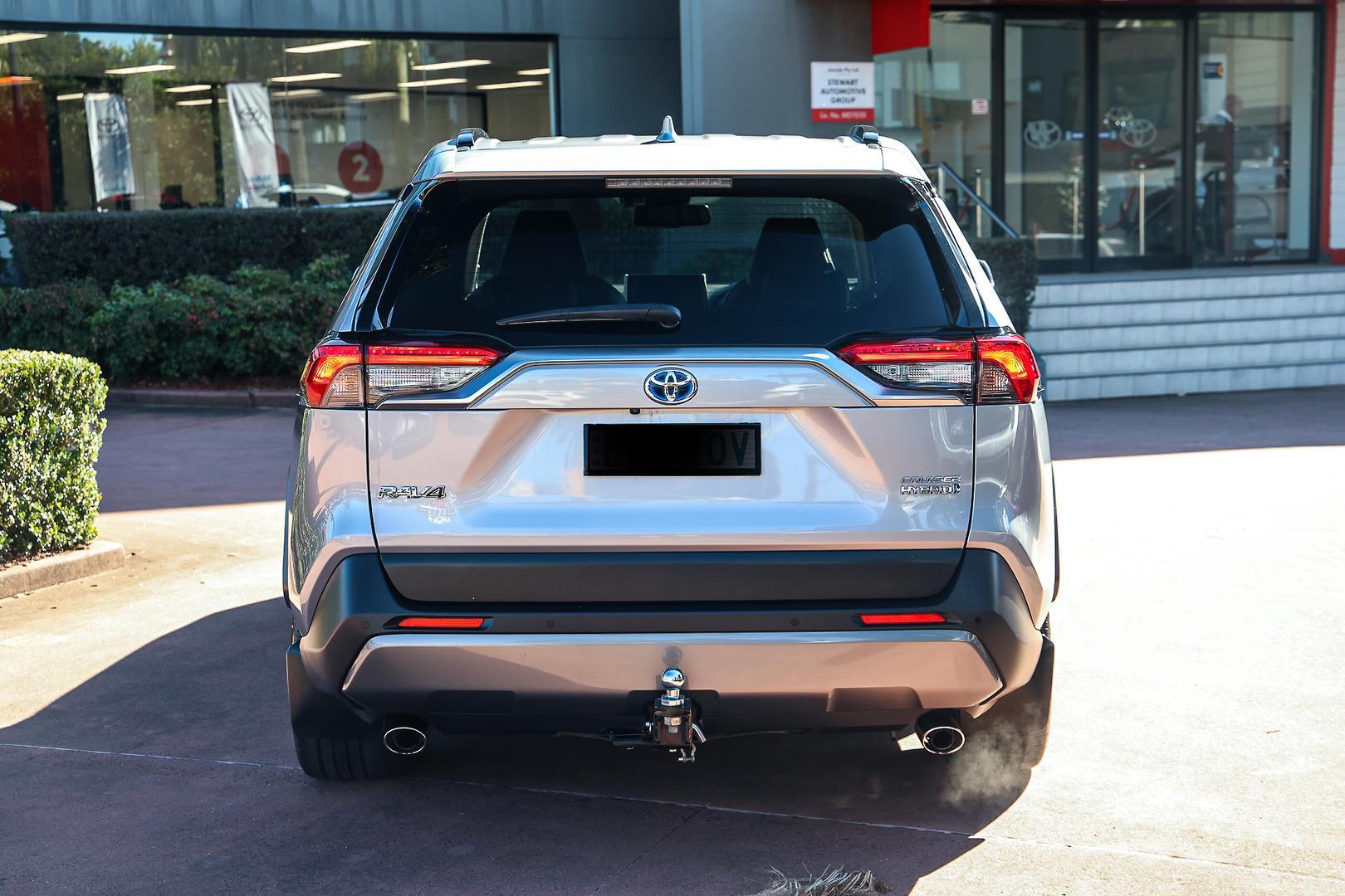 2021 Toyota RAV4 Cruiser-AWD in Silver
