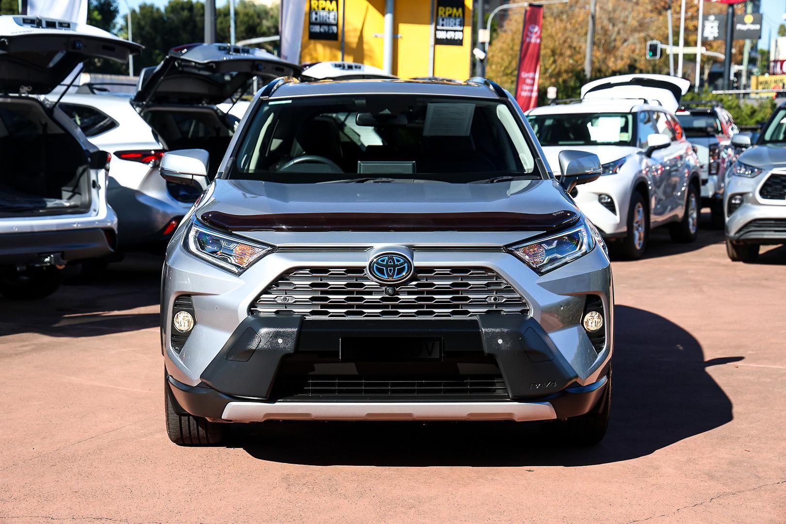2021 Toyota RAV4 Cruiser-AWD in Silver