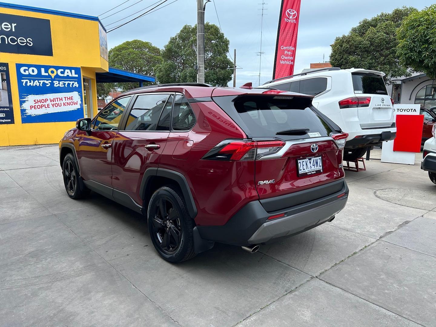 2021 Toyota RAV4 Cruiser-AWD in Red