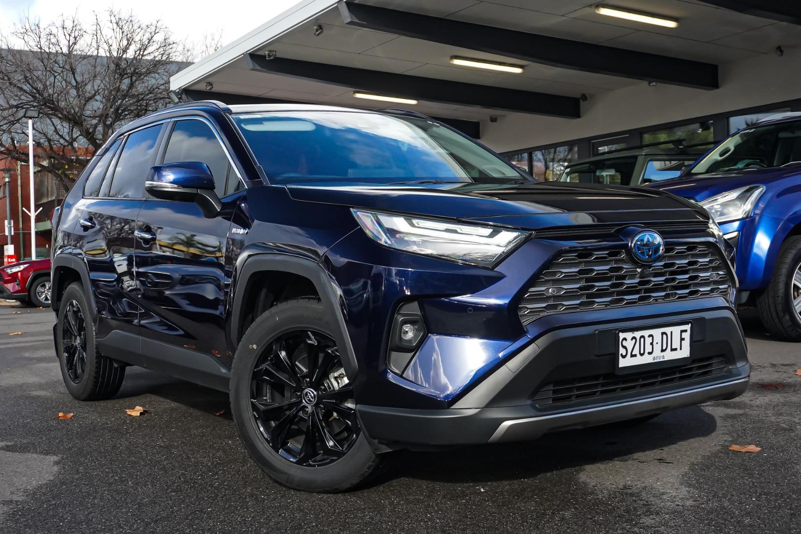 2024 Toyota RAV4 Cruiser in Blue