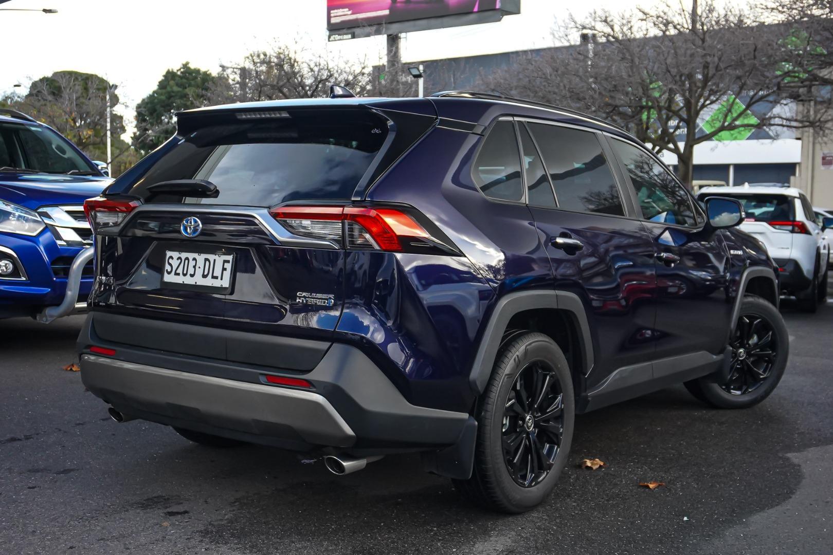 2024 Toyota RAV4 Cruiser in Blue