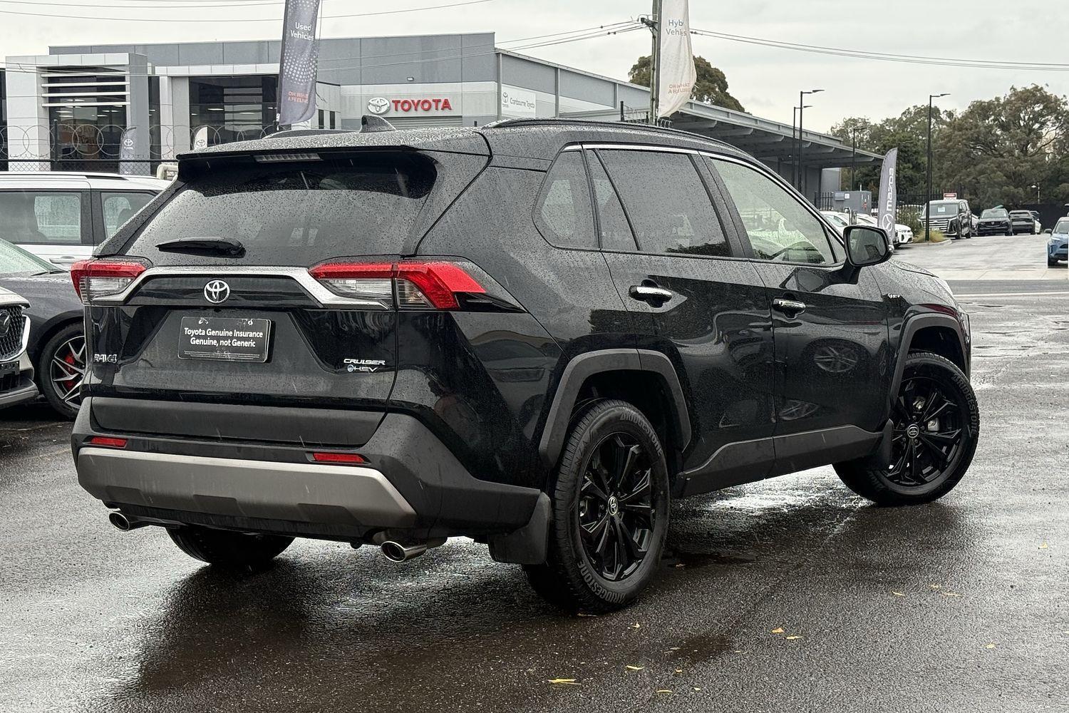 2025 Toyota RAV4 Cruiser-AWD in Black