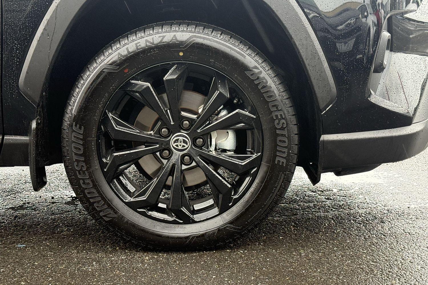 2025 Toyota RAV4 Cruiser-AWD in Black