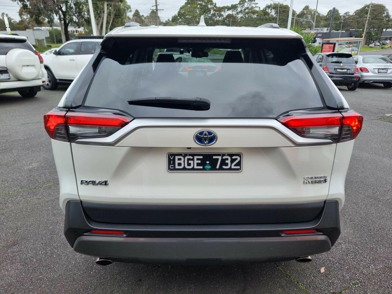 2020 Toyota RAV4 Cruiser-AWD in White