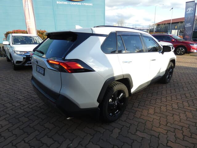 2019 Toyota RAV4 Cruiser-AWD in White