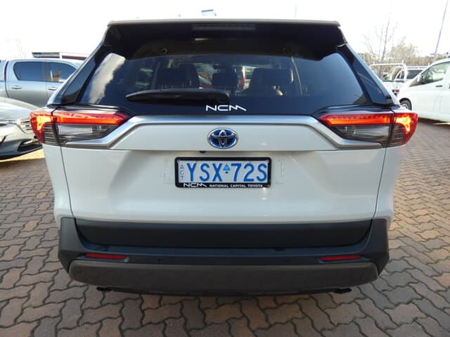2019 Toyota RAV4 Cruiser-AWD in White