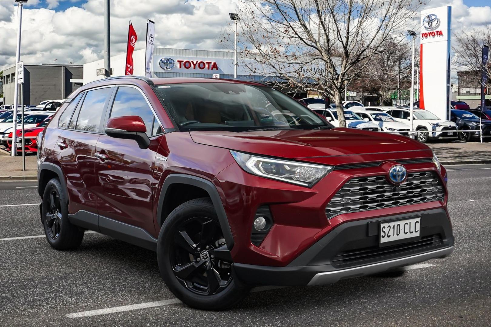 2021 Toyota RAV4 Cruiser-AWD in Red