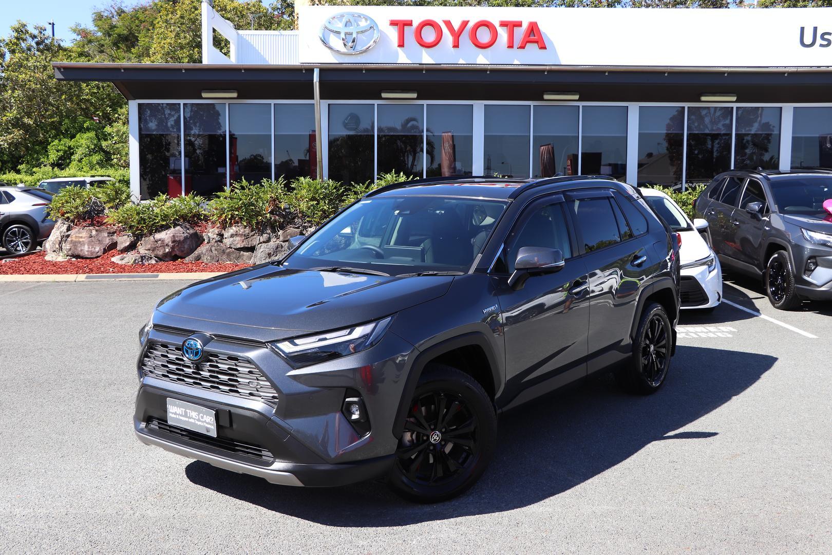 2023 Toyota RAV4 Cruiser-AWD in Silver