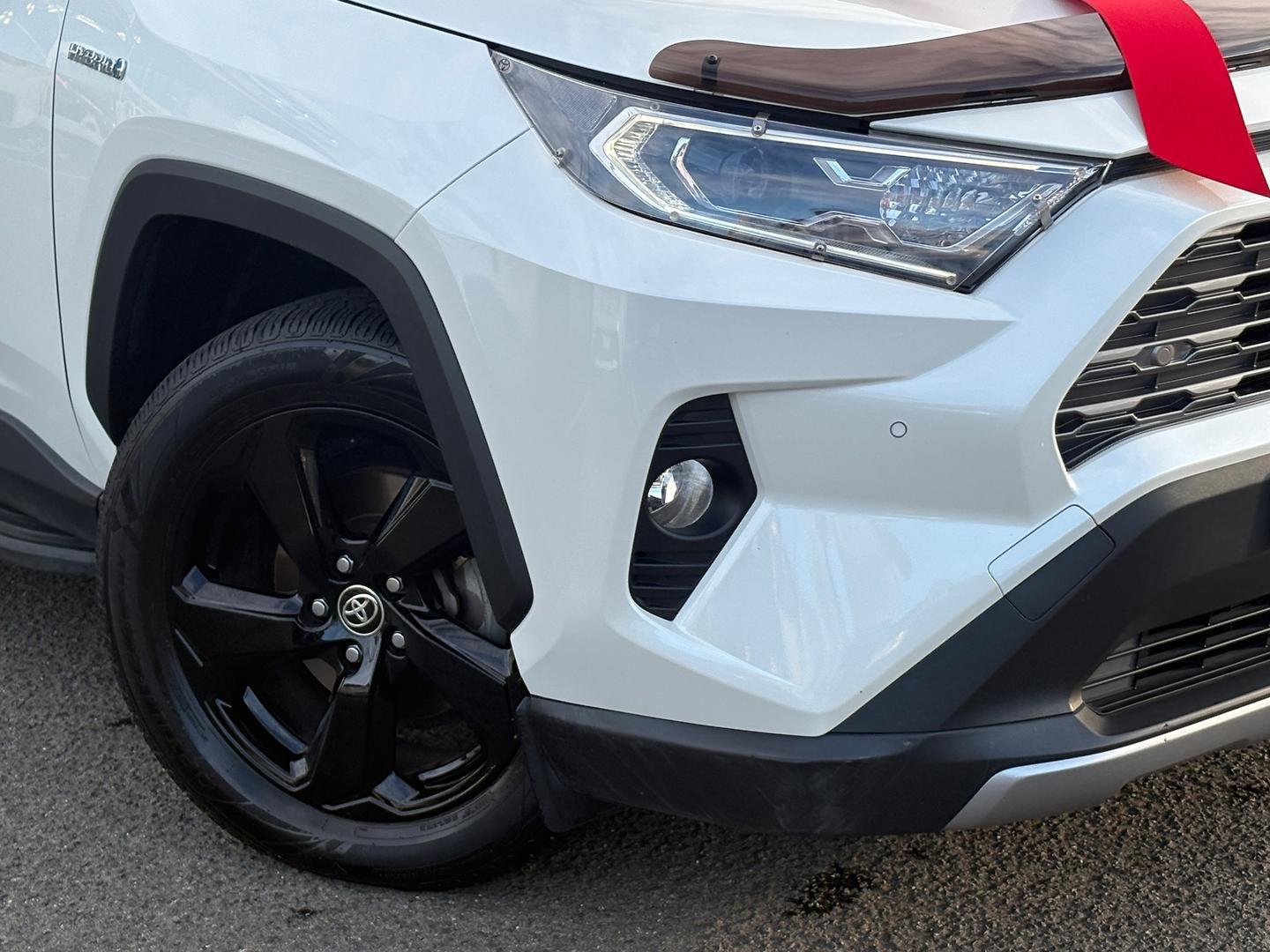 2021 Toyota RAV4 Cruiser-AWD in White