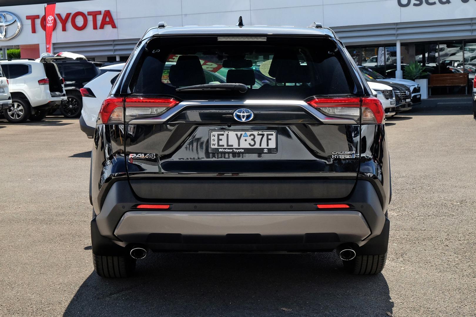 2021 Toyota RAV4 Cruiser-AWD in Black