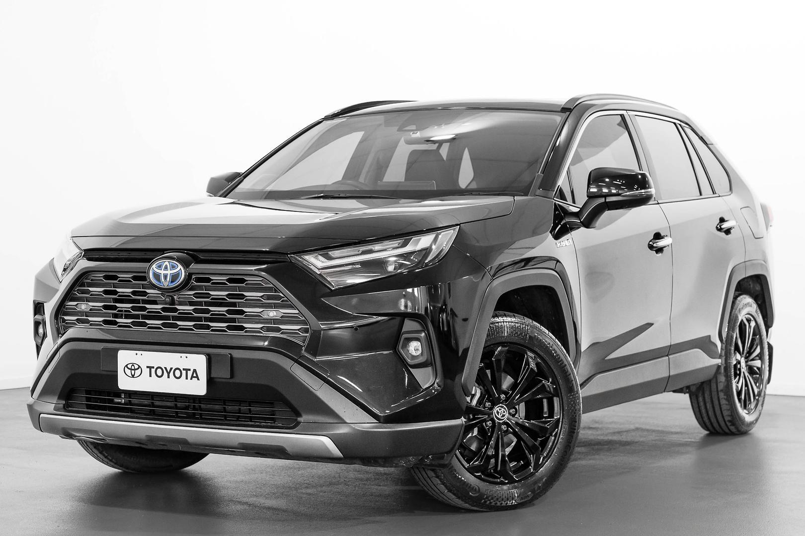2022 Toyota RAV4 Cruiser-AWD in Black
