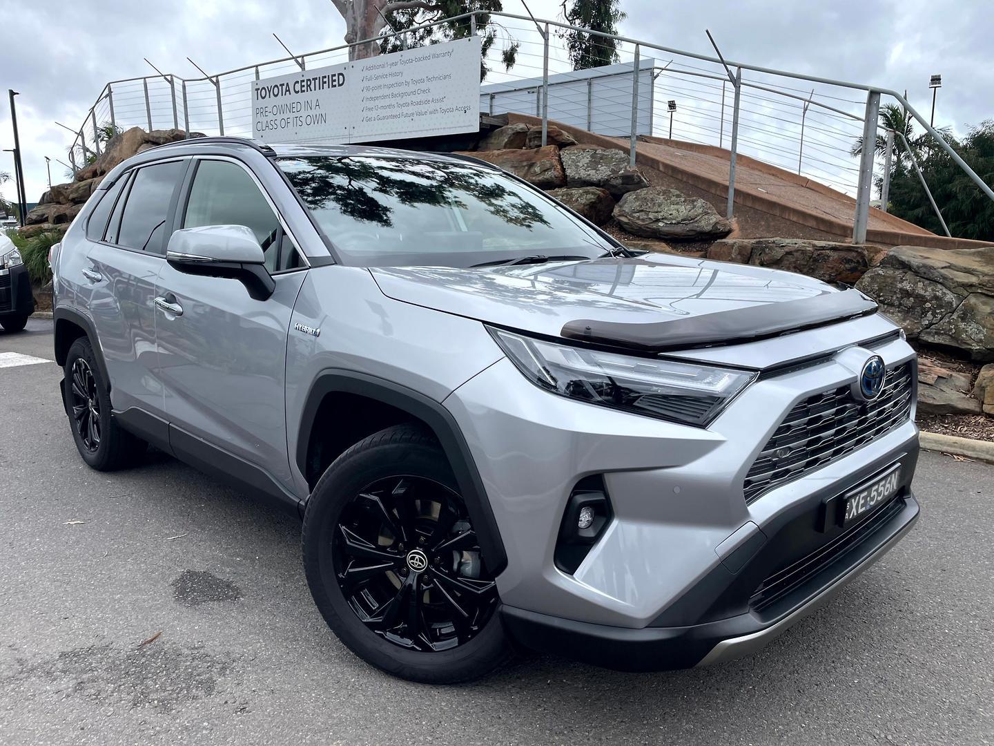 2024 Toyota RAV4 Cruiser-AWD in Silver