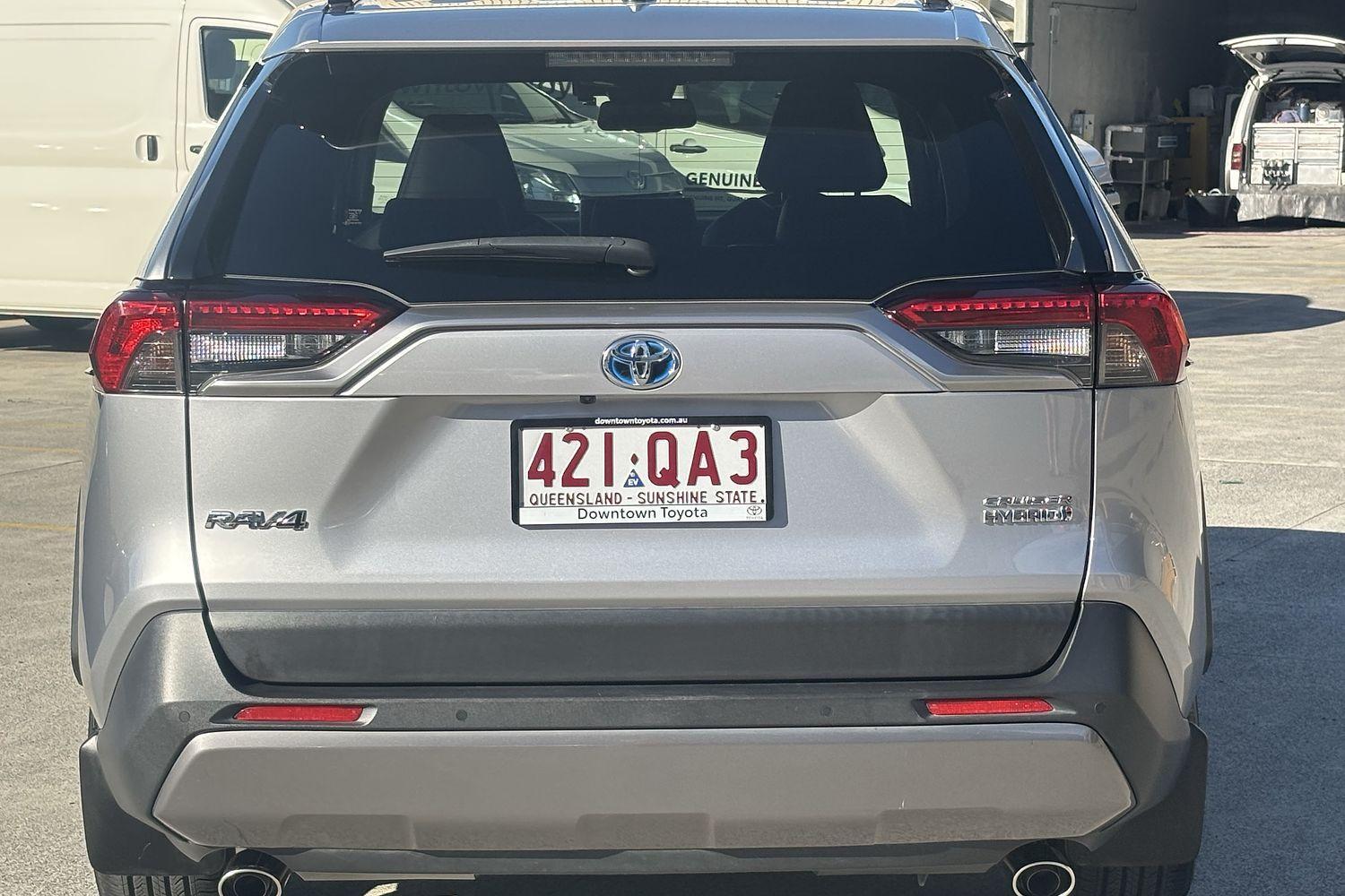 2020 Toyota RAV4 Cruiser-AWD in Silver