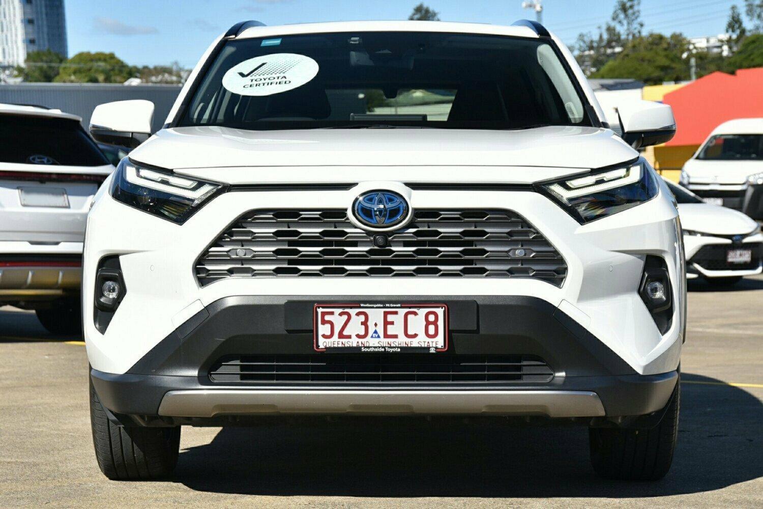 2022 Toyota RAV4 Cruiser-AWD in White