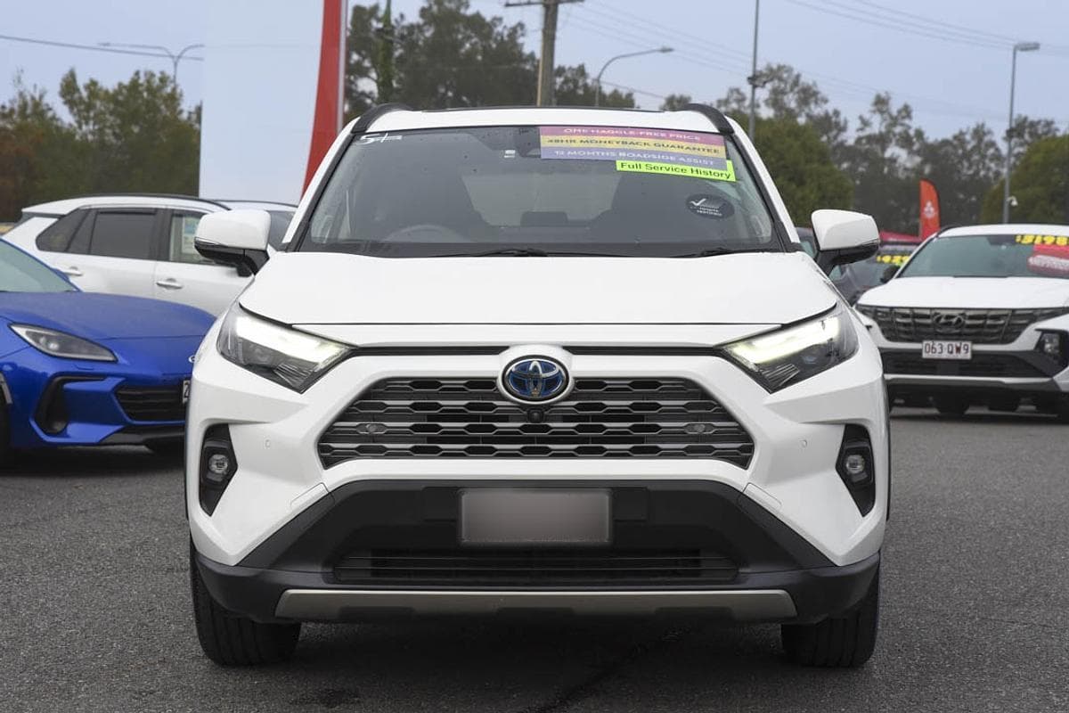 2022 Toyota RAV4 Cruiser-AWD in White