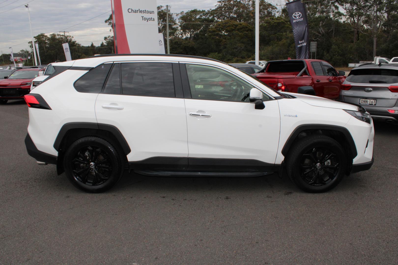 2023 Toyota RAV4 Cruiser-AWD in White