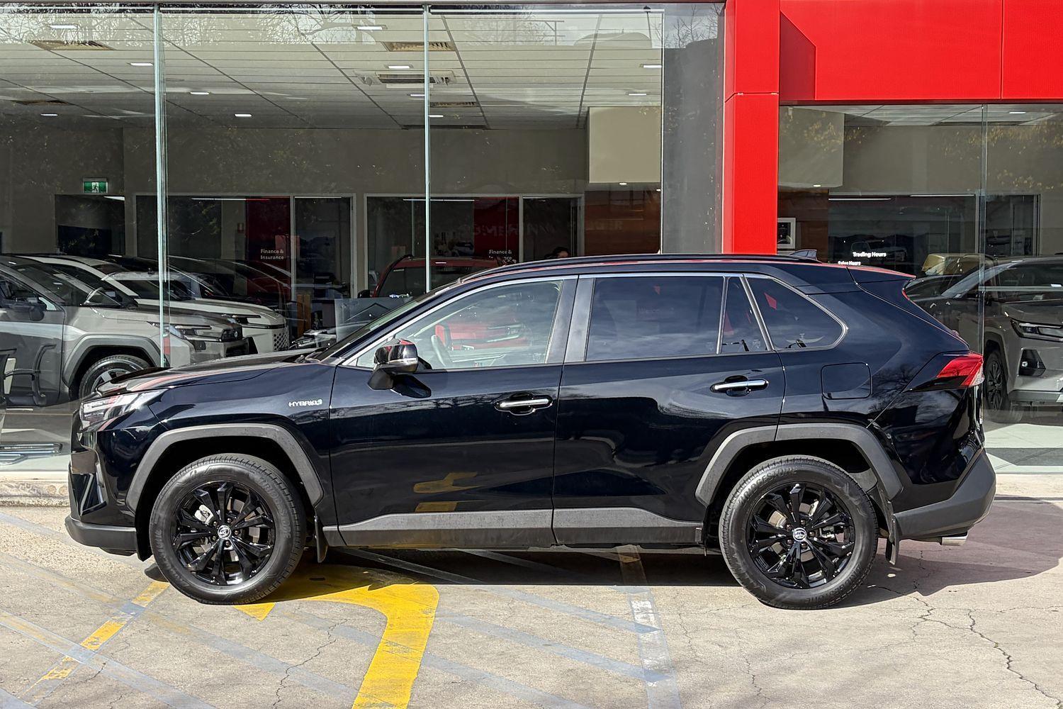 2024 Toyota RAV4 Cruiser-AWD in Black