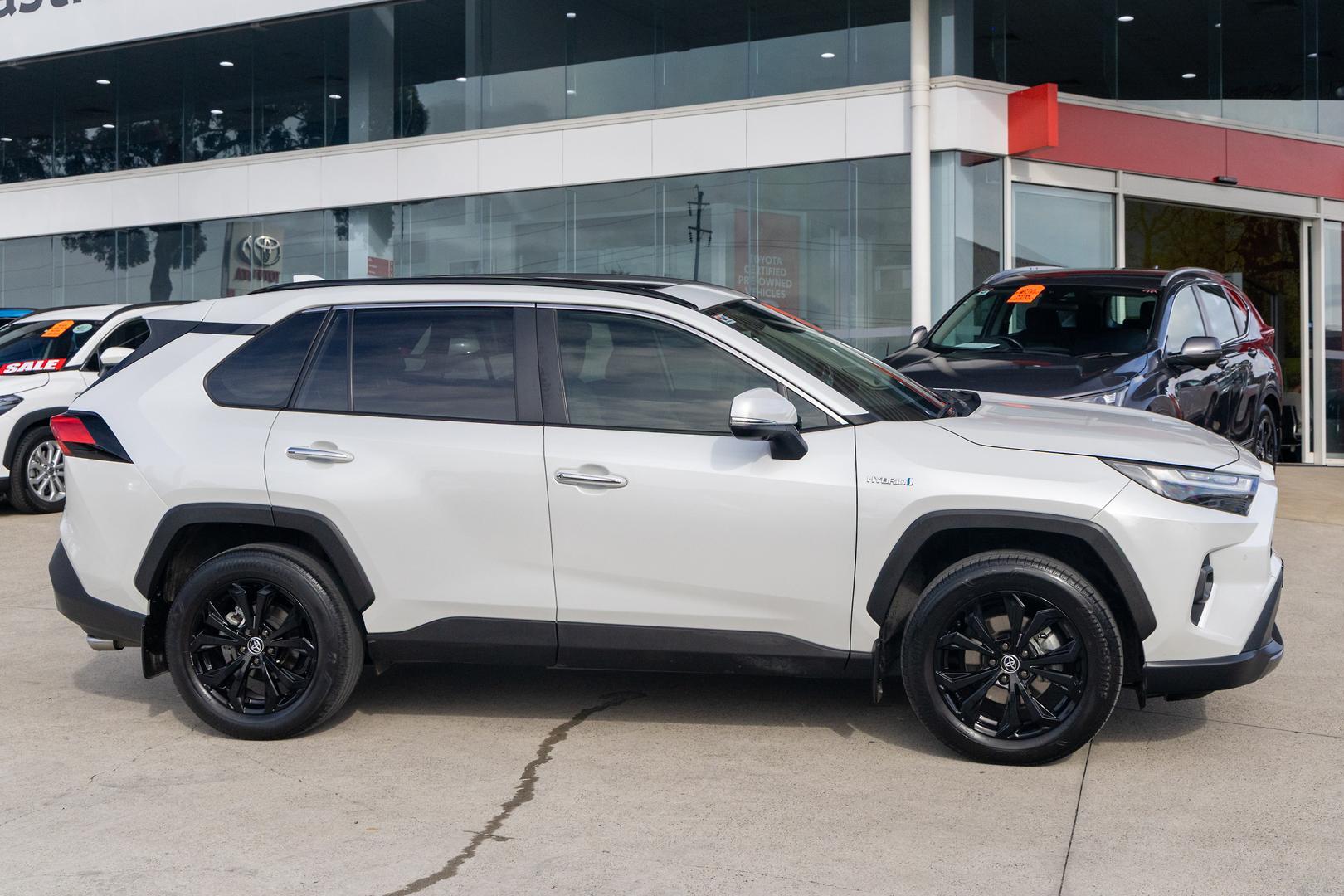 2023 Toyota RAV4 Cruiser-AWD in White