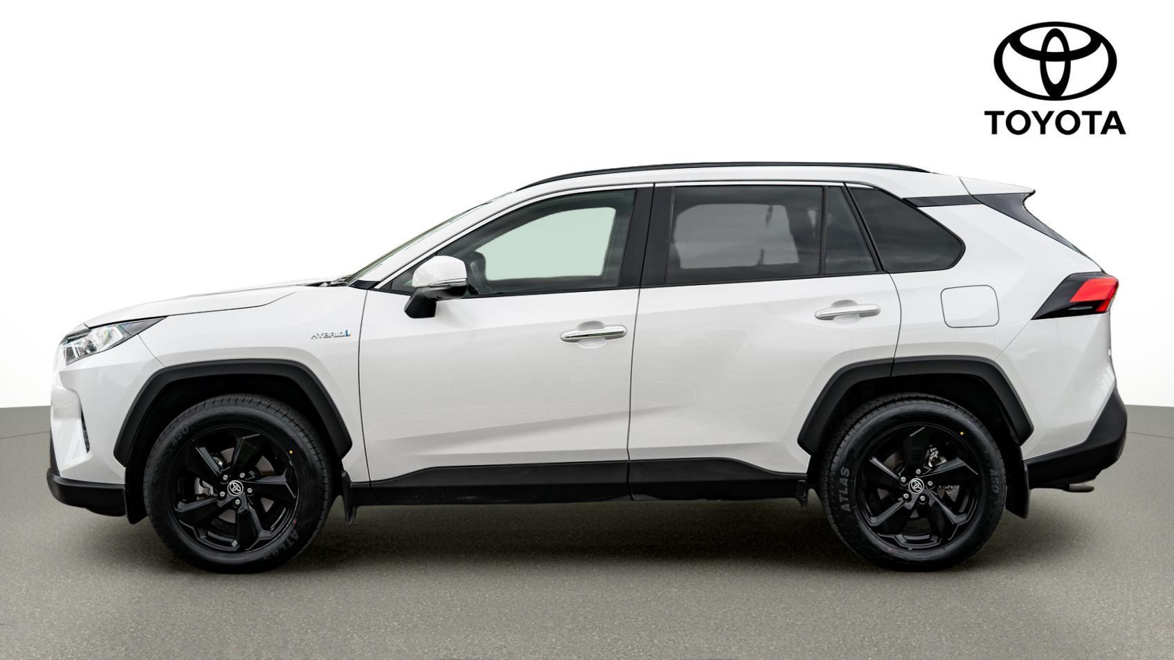 2020 Toyota RAV4 Cruiser-AWD in White