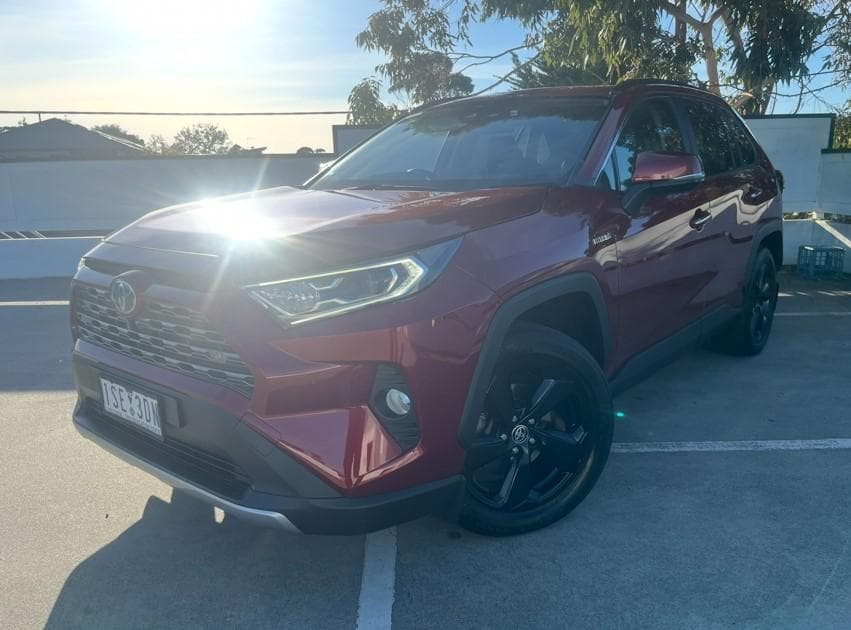 2020 Toyota RAV4 Cruiser-AWD in Red