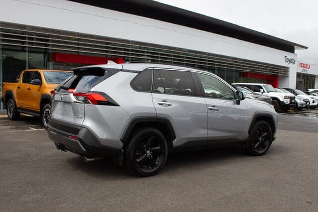 2020 Toyota RAV4 Cruiser-AWD in Silver