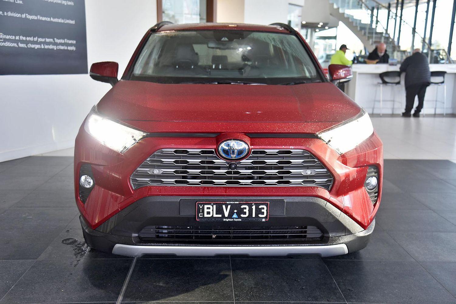 2020 Toyota RAV4 Cruiser-AWD in Red