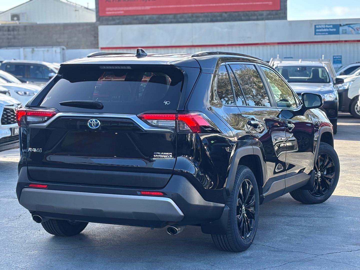 2023 Toyota RAV4 Cruiser-AWD in Black