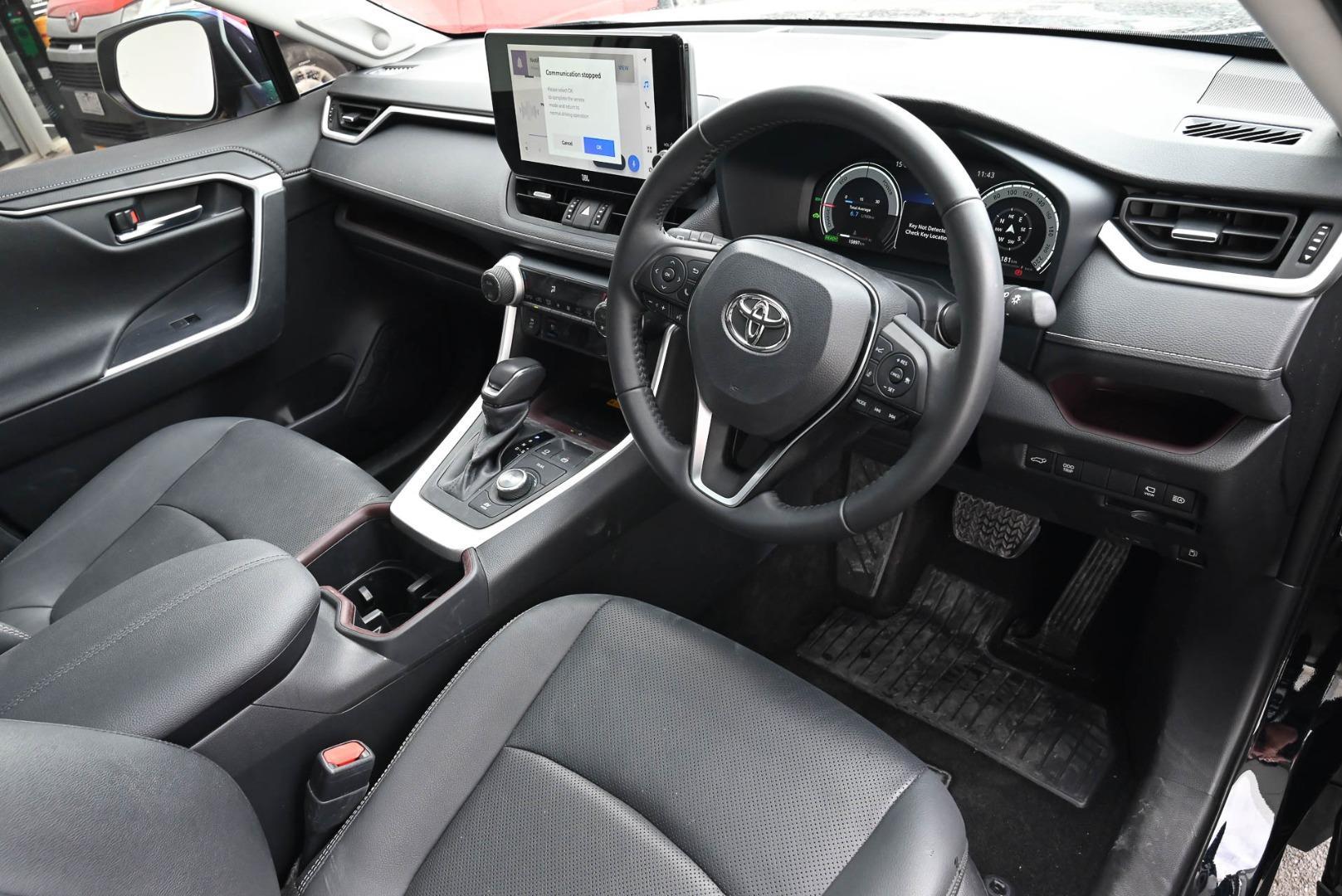 2025 Toyota RAV4 Cruiser-AWD in Black