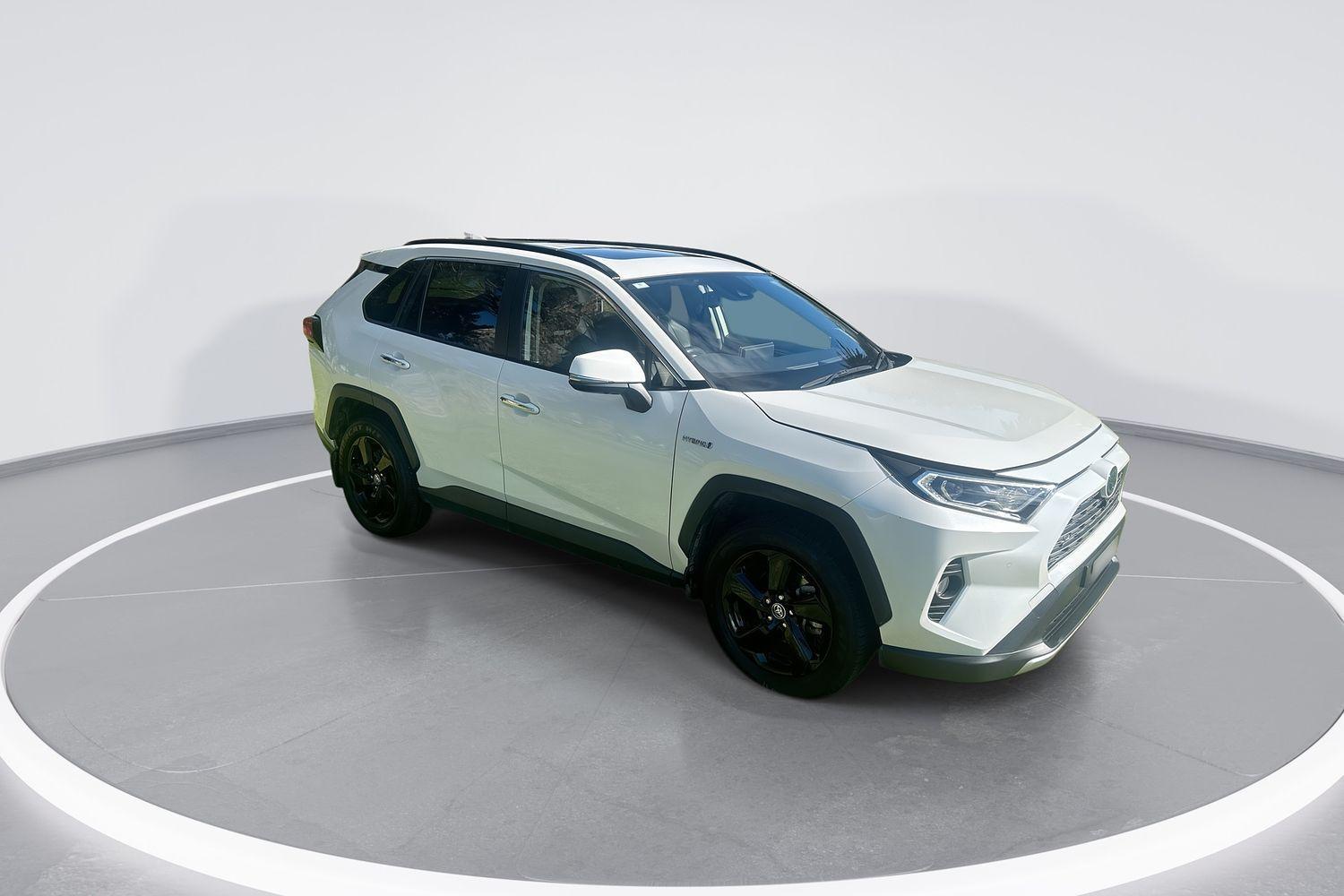 2020 Toyota RAV4 Cruiser-AWD in White
