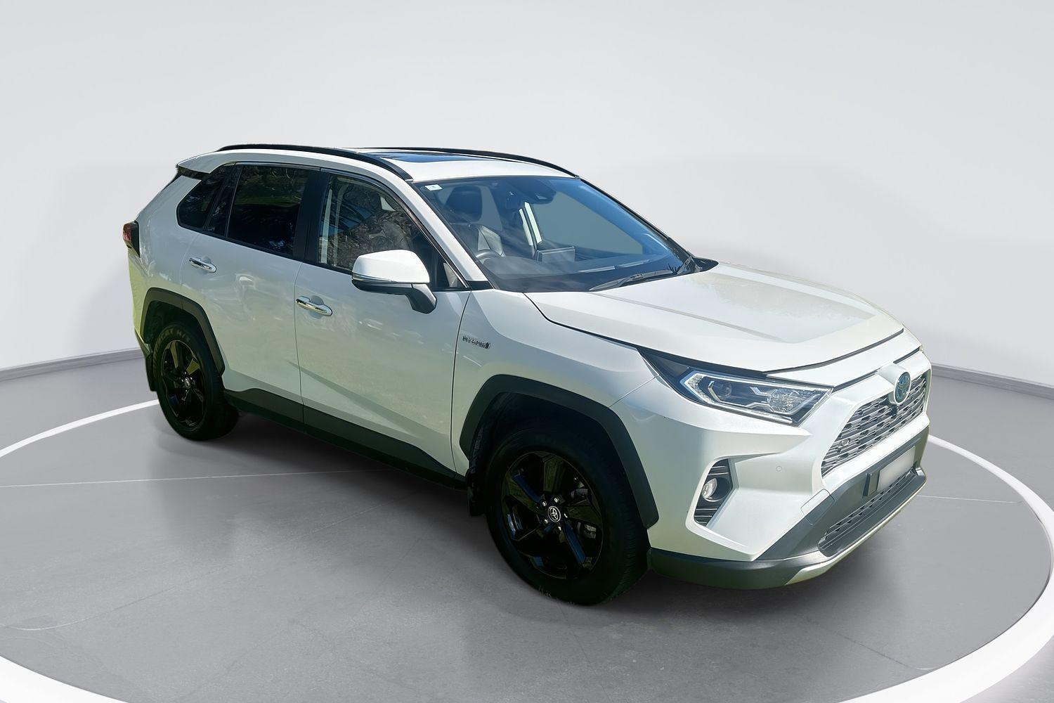 2020 Toyota RAV4 Cruiser-AWD in White