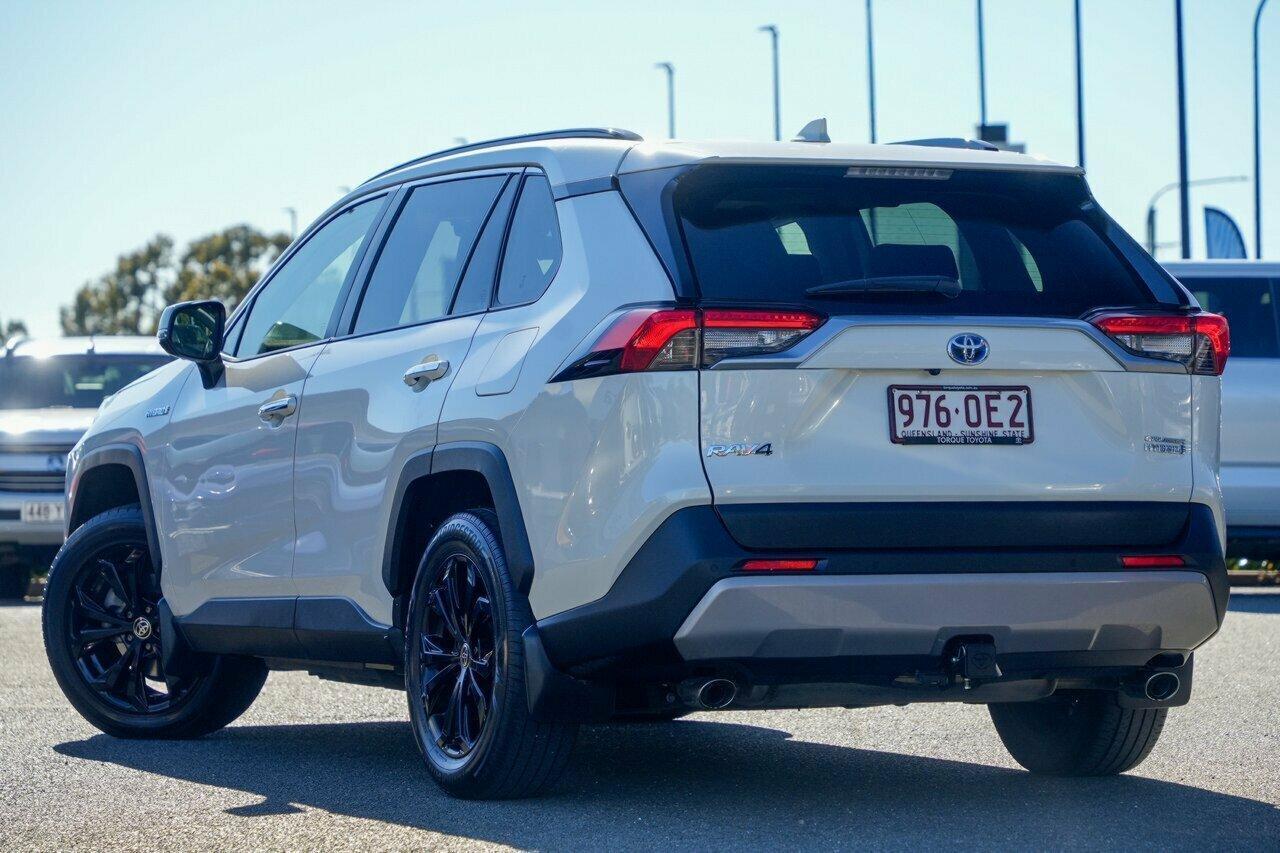 2022 Toyota RAV4 Cruiser-AWD in White