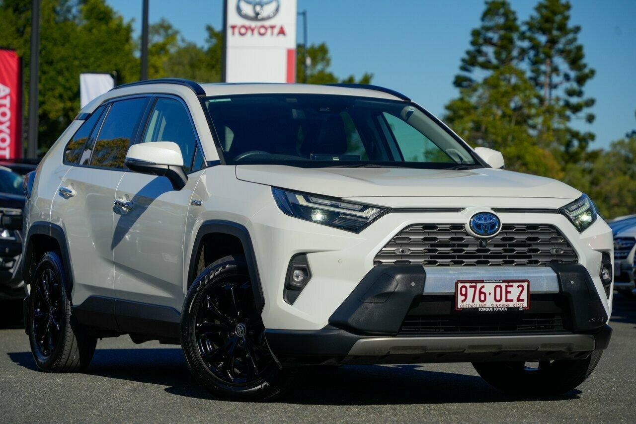 2022 Toyota RAV4 Cruiser-AWD in White