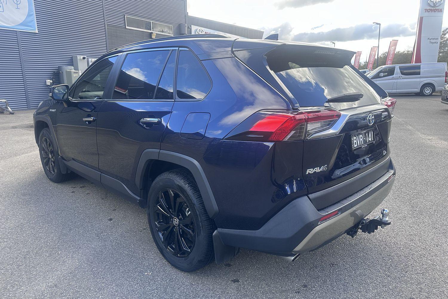 2022 Toyota RAV4 Cruiser in Blue
