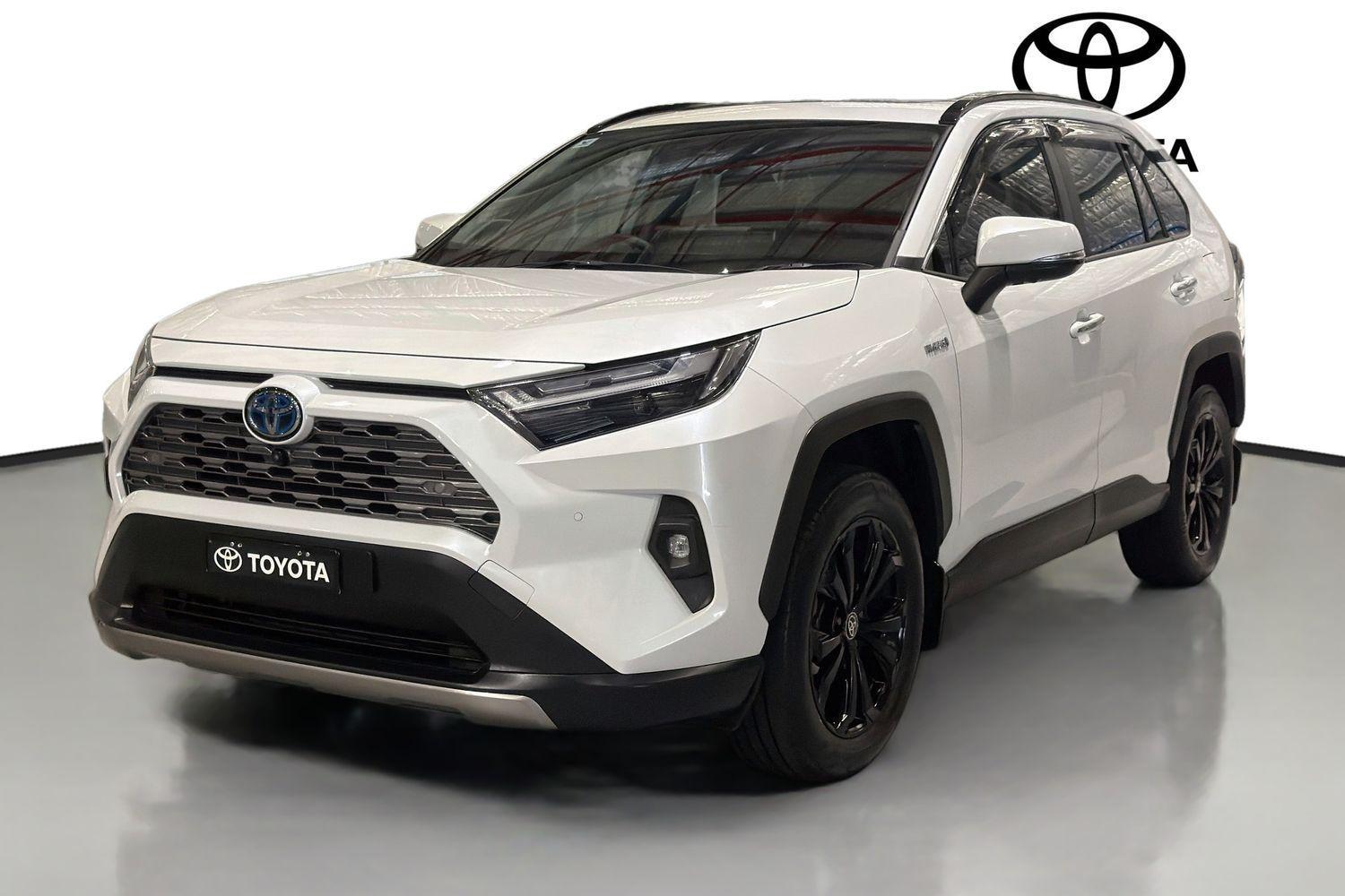 2023 Toyota RAV4 Cruiser-AWD in White