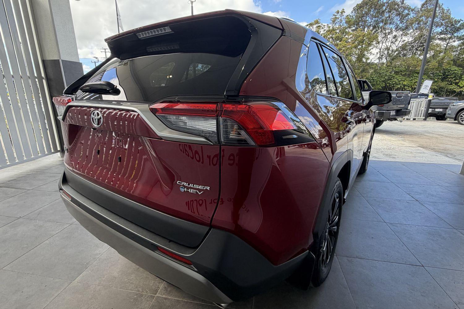 2025 Toyota RAV4 Cruiser-AWD in Red