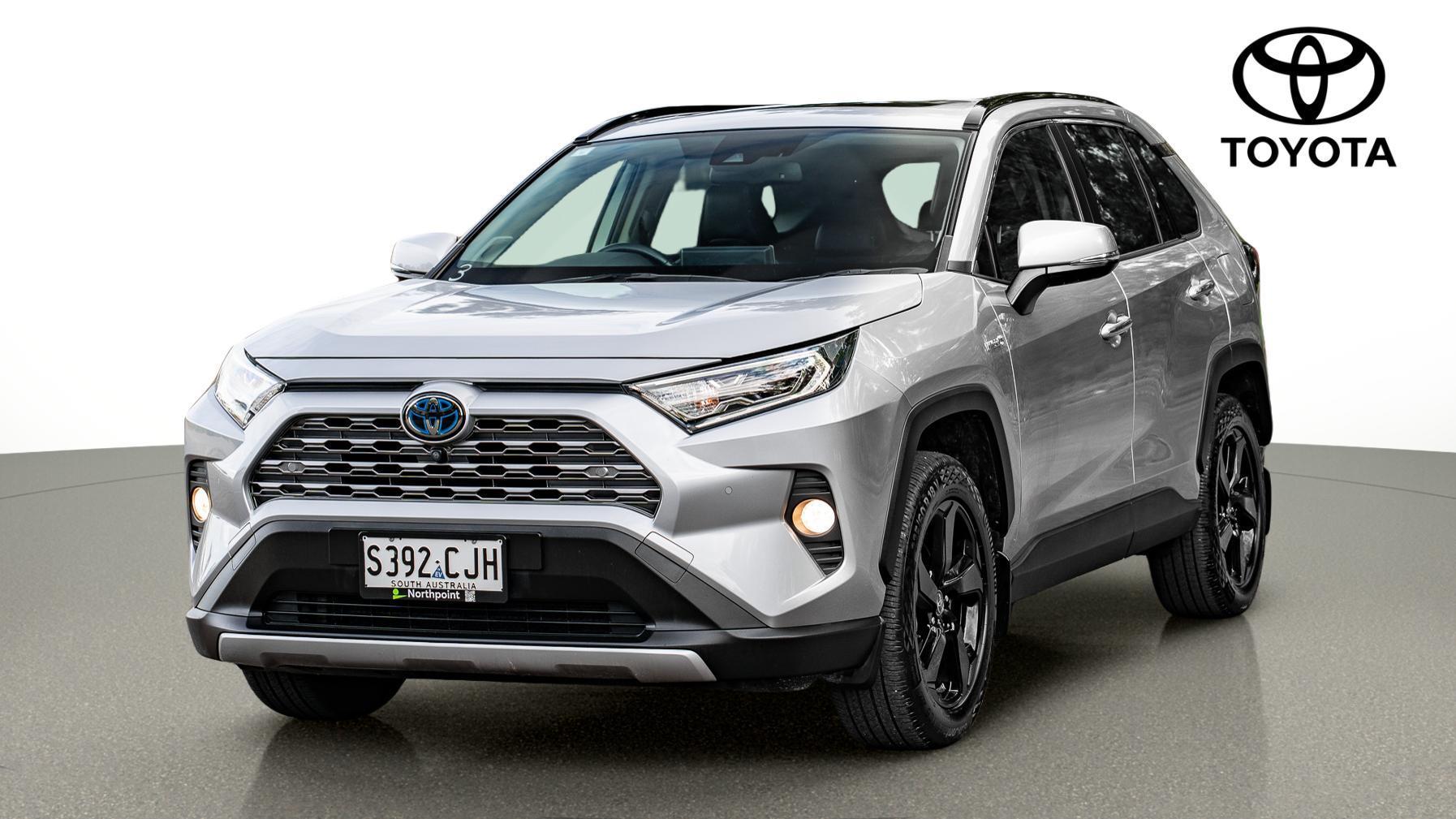 2021 Toyota RAV4 Cruiser-AWD in Silver