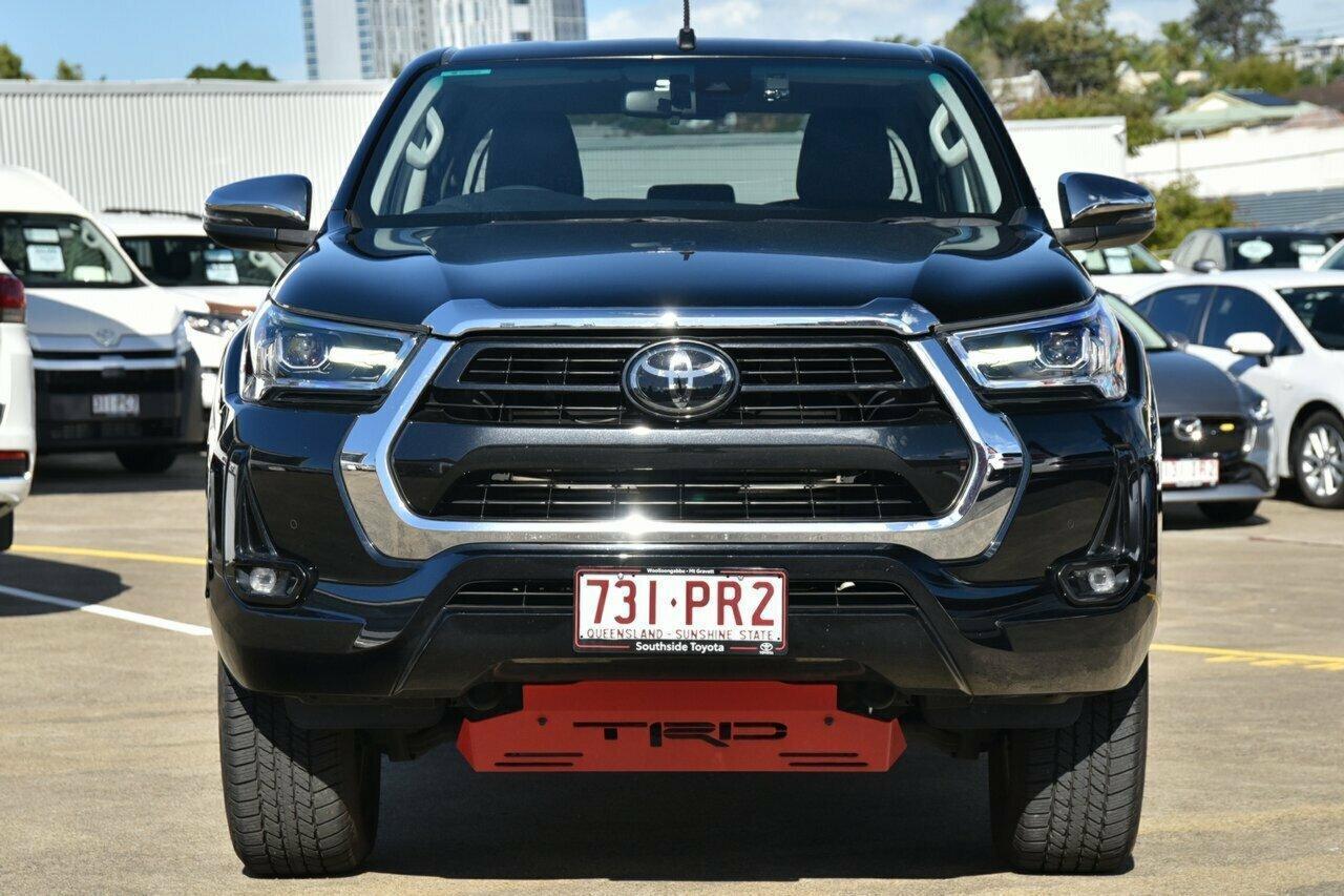 2022 Toyota RAV4 Cruiser-AWD in Silver