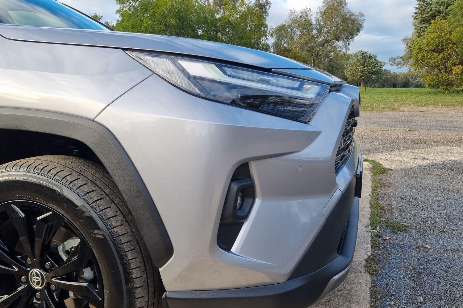 2022 Toyota RAV4 Cruiser-AWD in Silver
