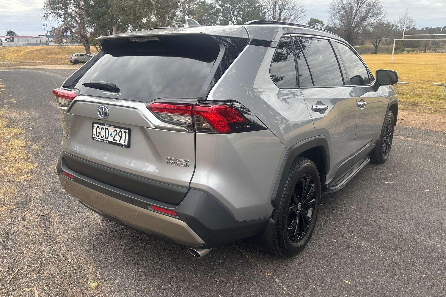 2024 Toyota RAV4 Cruiser-AWD in Silver