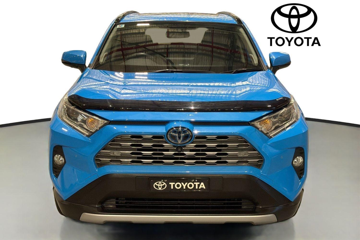 2020 Toyota RAV4 Cruiser-AWD in Blue